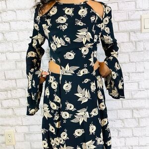 ASOS dress 2 mini bell sleeves cut out floral party long sleeve pleats.